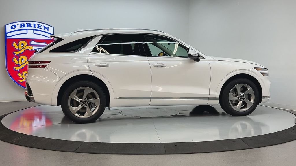 New 2026 Alta White Genesis 2.5T image 4