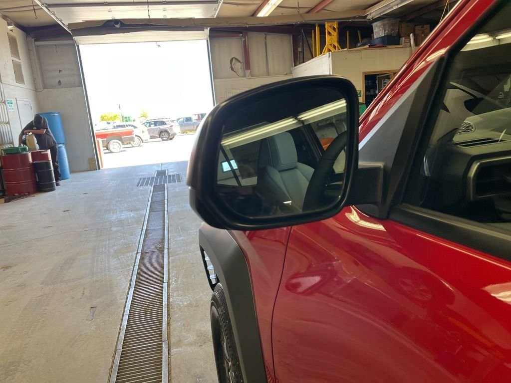 2026 Toyota 4Runner SR5 - Photo 10