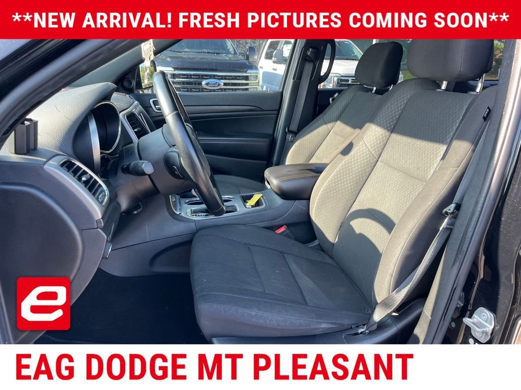 Used 2021 Black Jeep Laredo E image 5