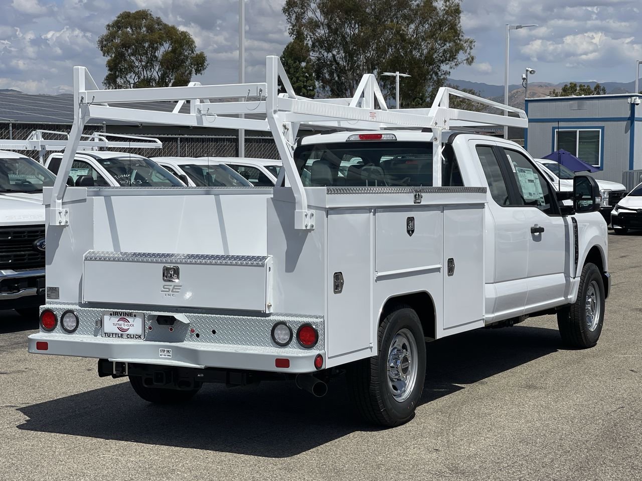 New 2026 Oxford White Ford  image 6