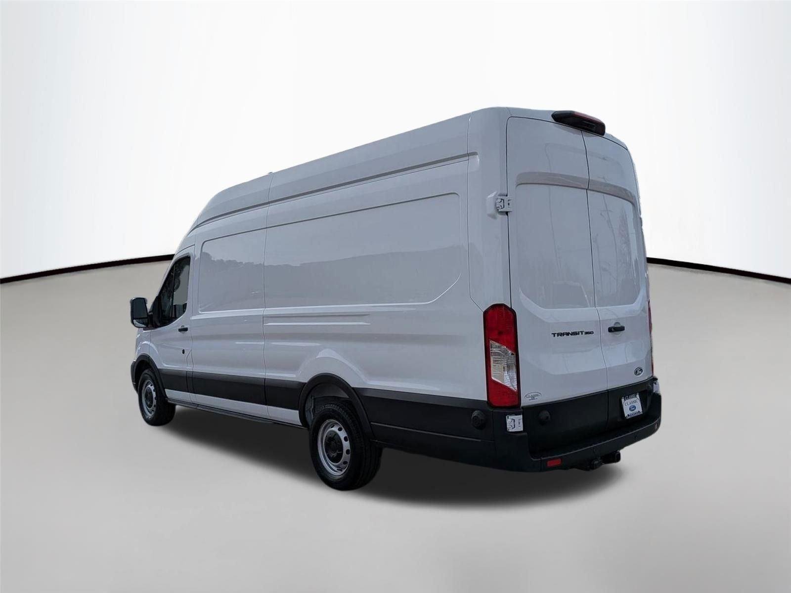 New 2026 Oxford White Ford Cargo Van image 9