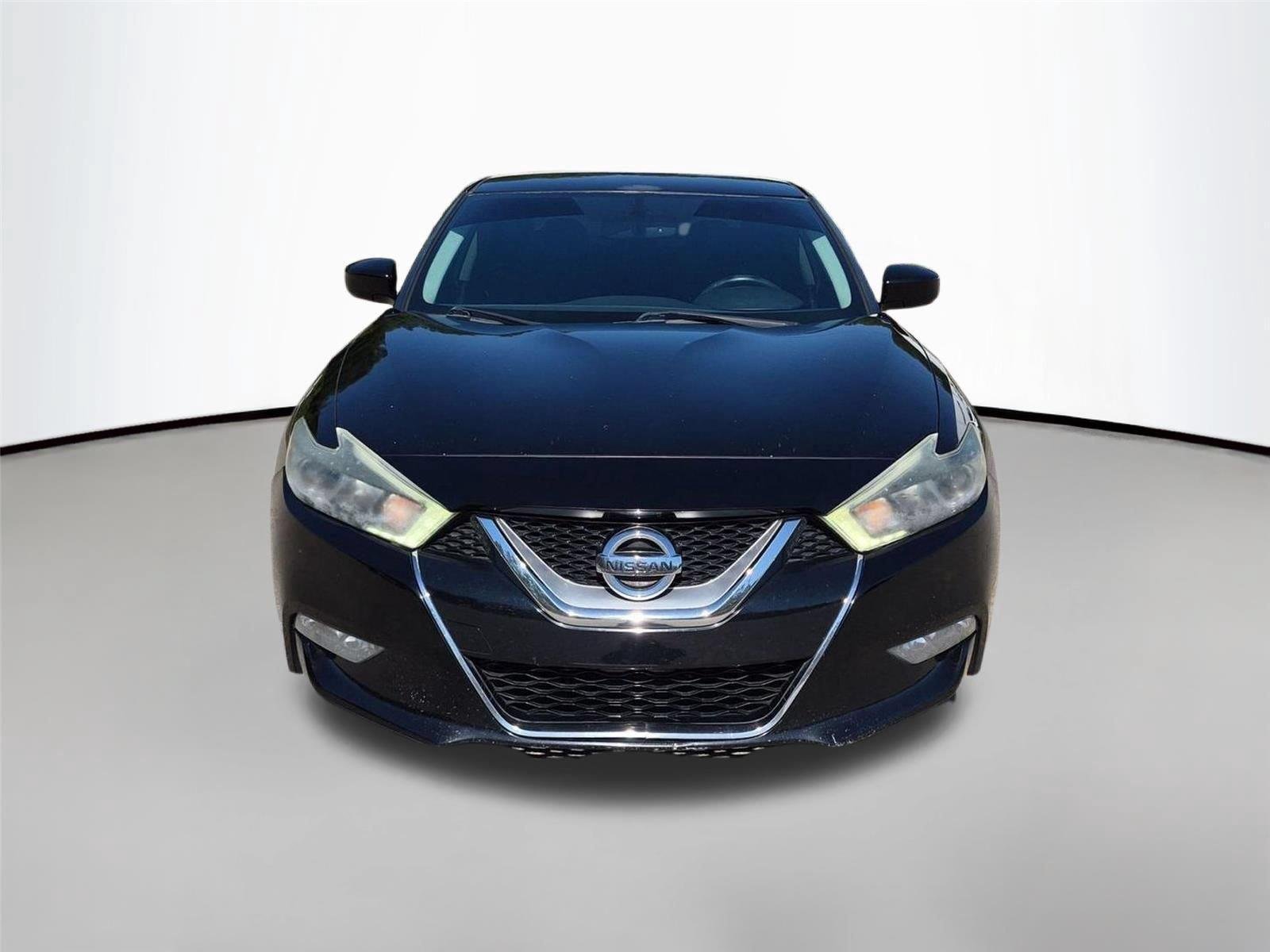 Used 2016 Black Nissan 3.5 S image 8