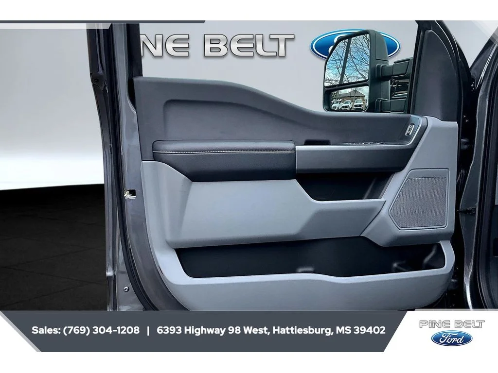 New 2026 Carbonized Gray Metallic Ford F-250® XLT image 18