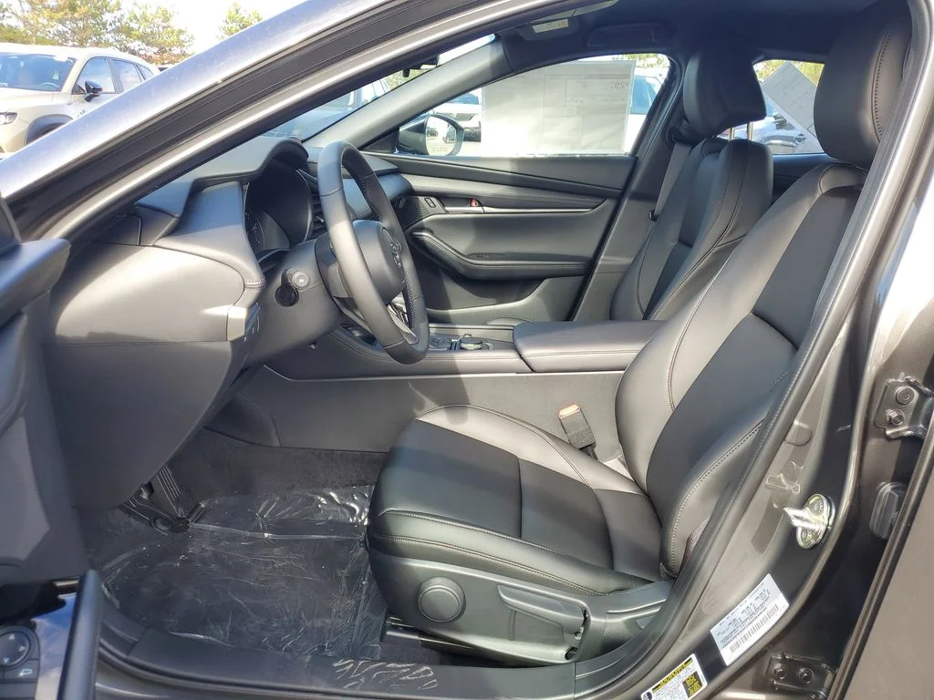2026 Mazda Mazda3 Select Sport - Photo 9