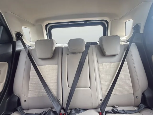 Used 2021 Gray Ford S image 30