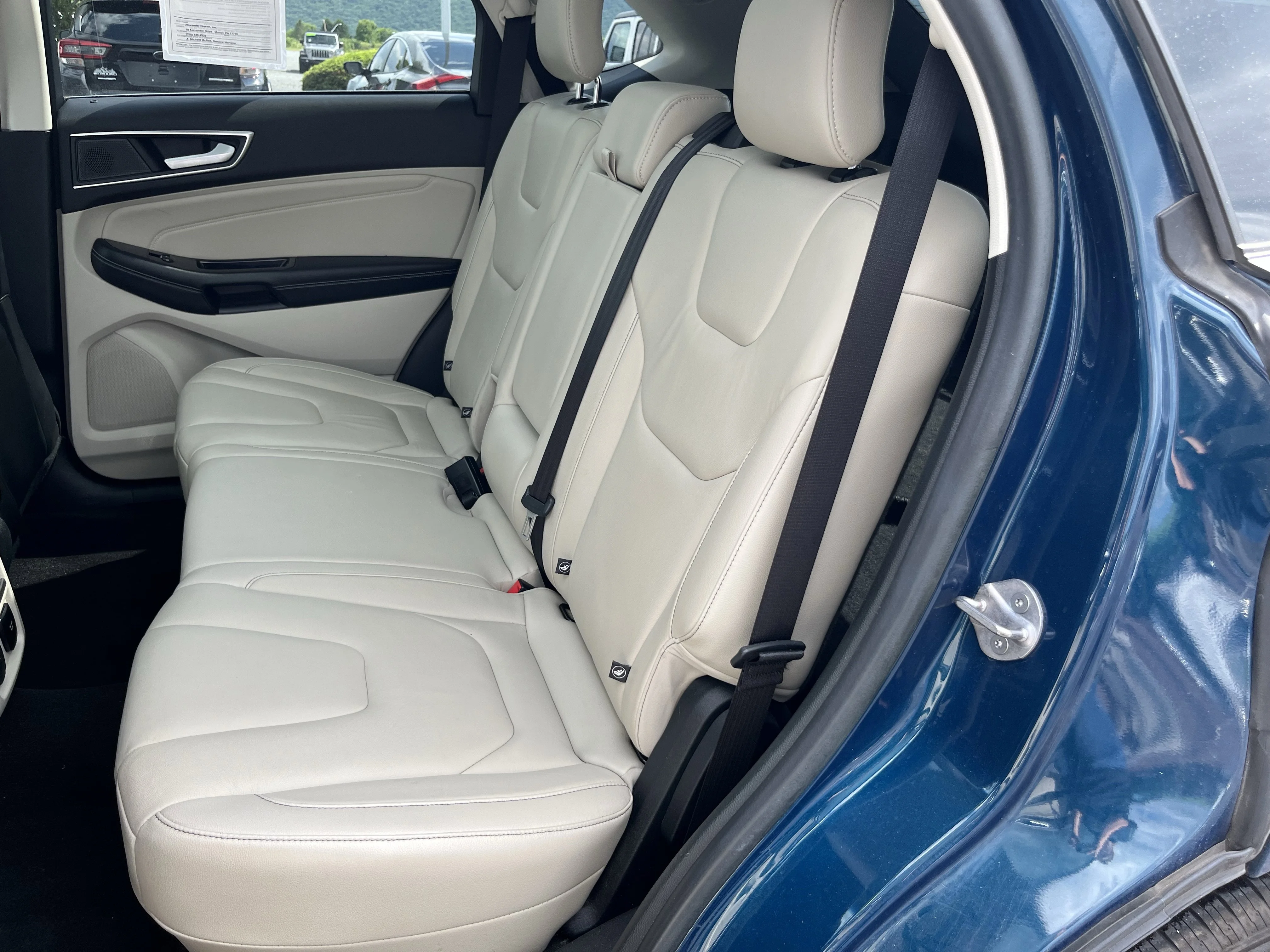 Used 2020 Green Metallic Ford Titanium image 18