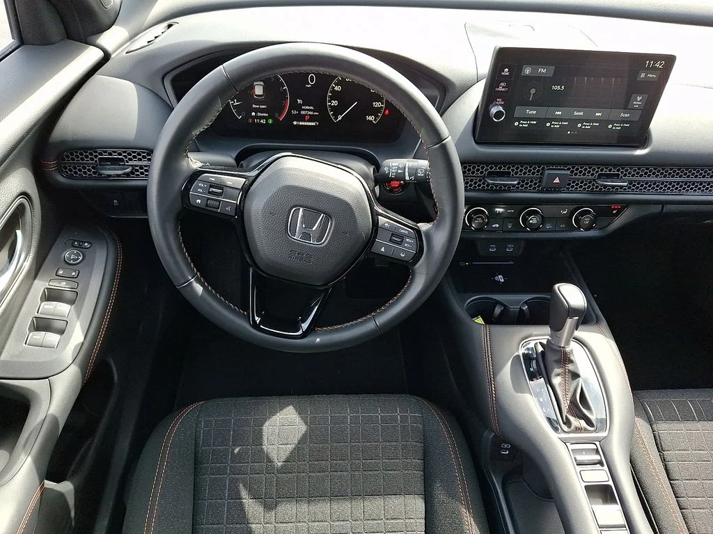 2026 Honda HR-V Sport - Photo 11