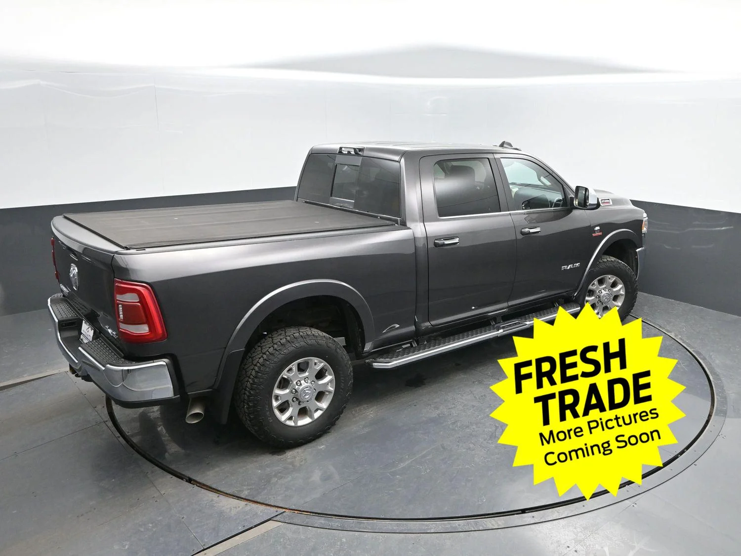 Used 2021 Granite Crystal Metallic Clearcoat Ram Laramie image 42