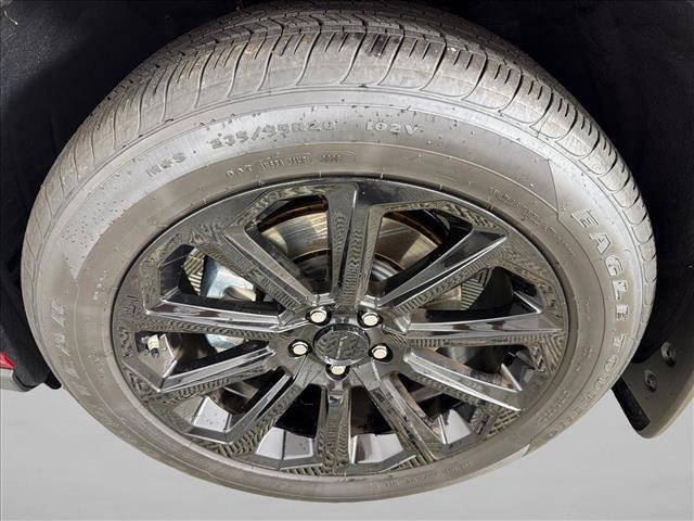 Certified Used 2026 RUBY FLARE PEARL Toyota  image 12