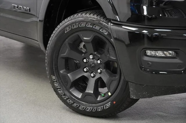 New 2026 Diamond Black Crystal Pearlcoat RAM BIG HORN image 3