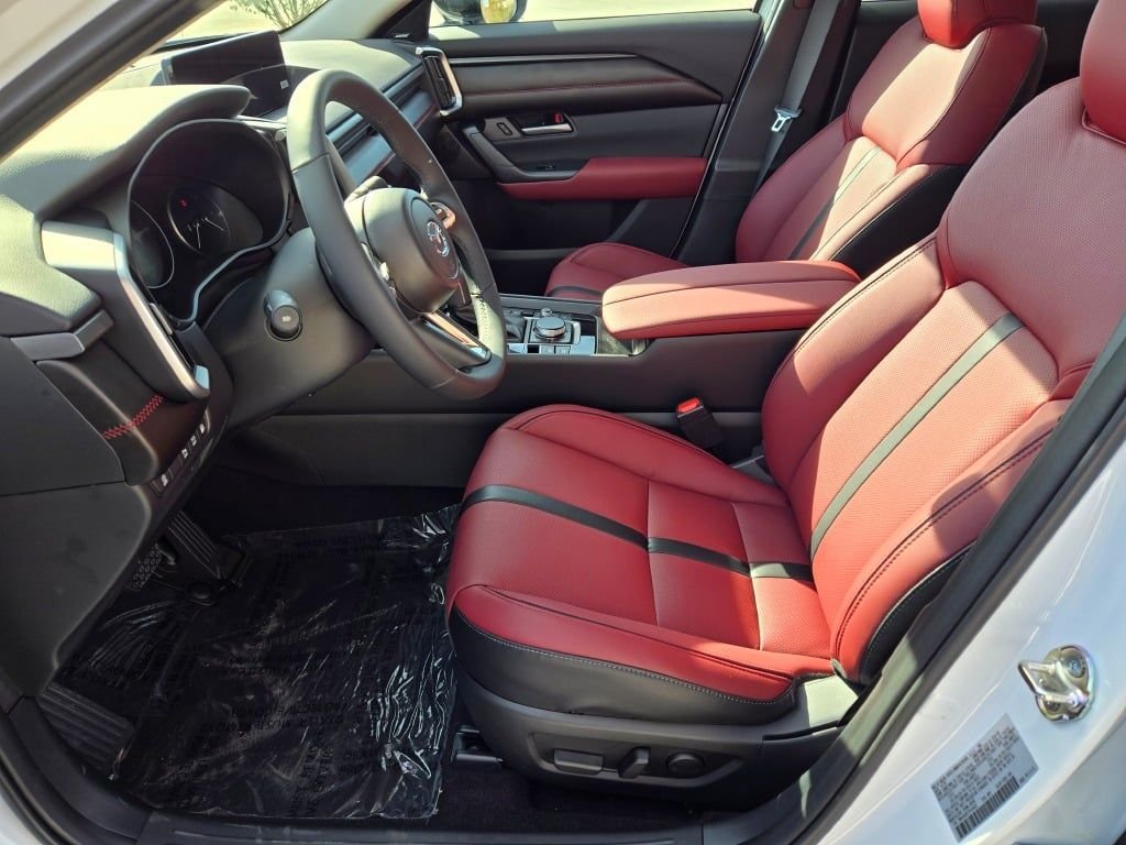 2026 Mazda CX-50 Premium - Photo 17