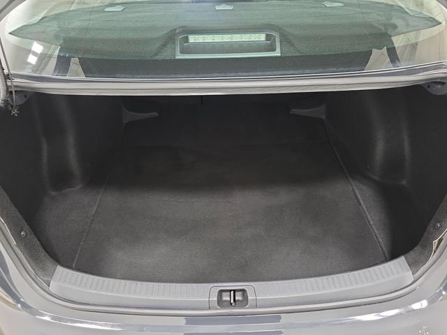 2024 Toyota Corolla LE - Photo 31