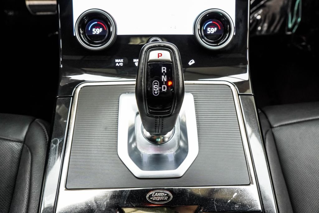Used 2023 Black Land Rover R-Dynamic SE image 26