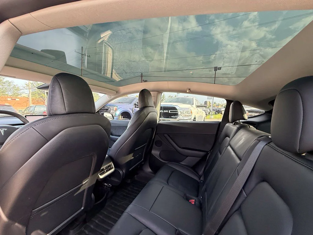 Used 2022 Black Tesla Long Range image 21