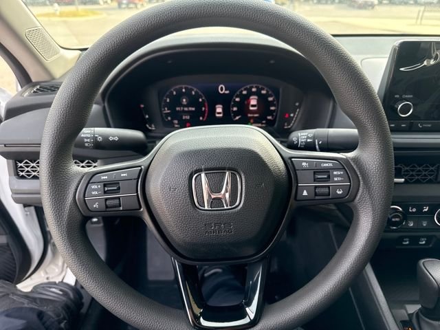 2025 Honda Accord SE - Photo 11