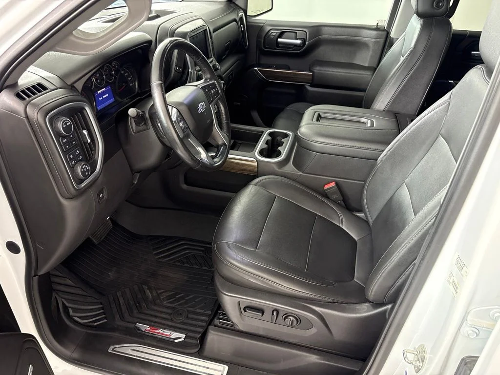 Used 2021 White Chevrolet LT Trail Boss image 35
