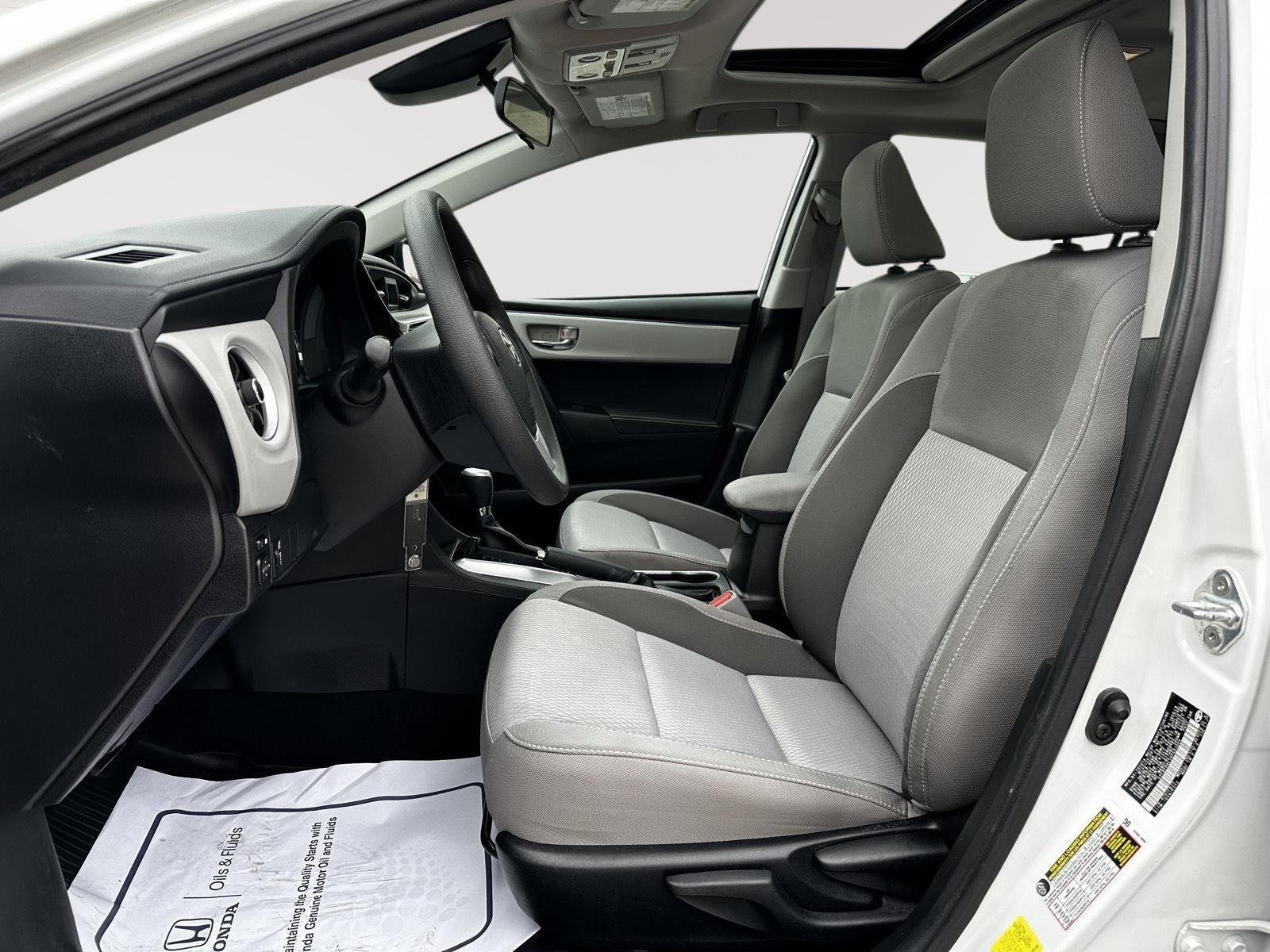 Used 2017 Blizzard Pearl Toyota LE Eco image 7