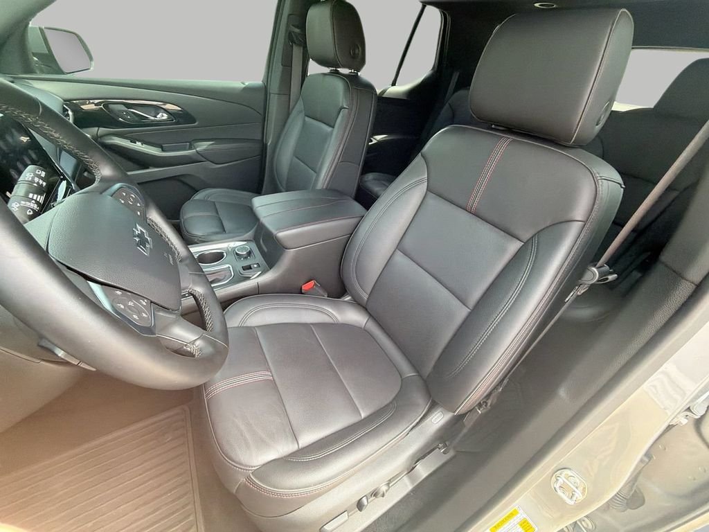 Used 2023 Gray Chevrolet RS image 19