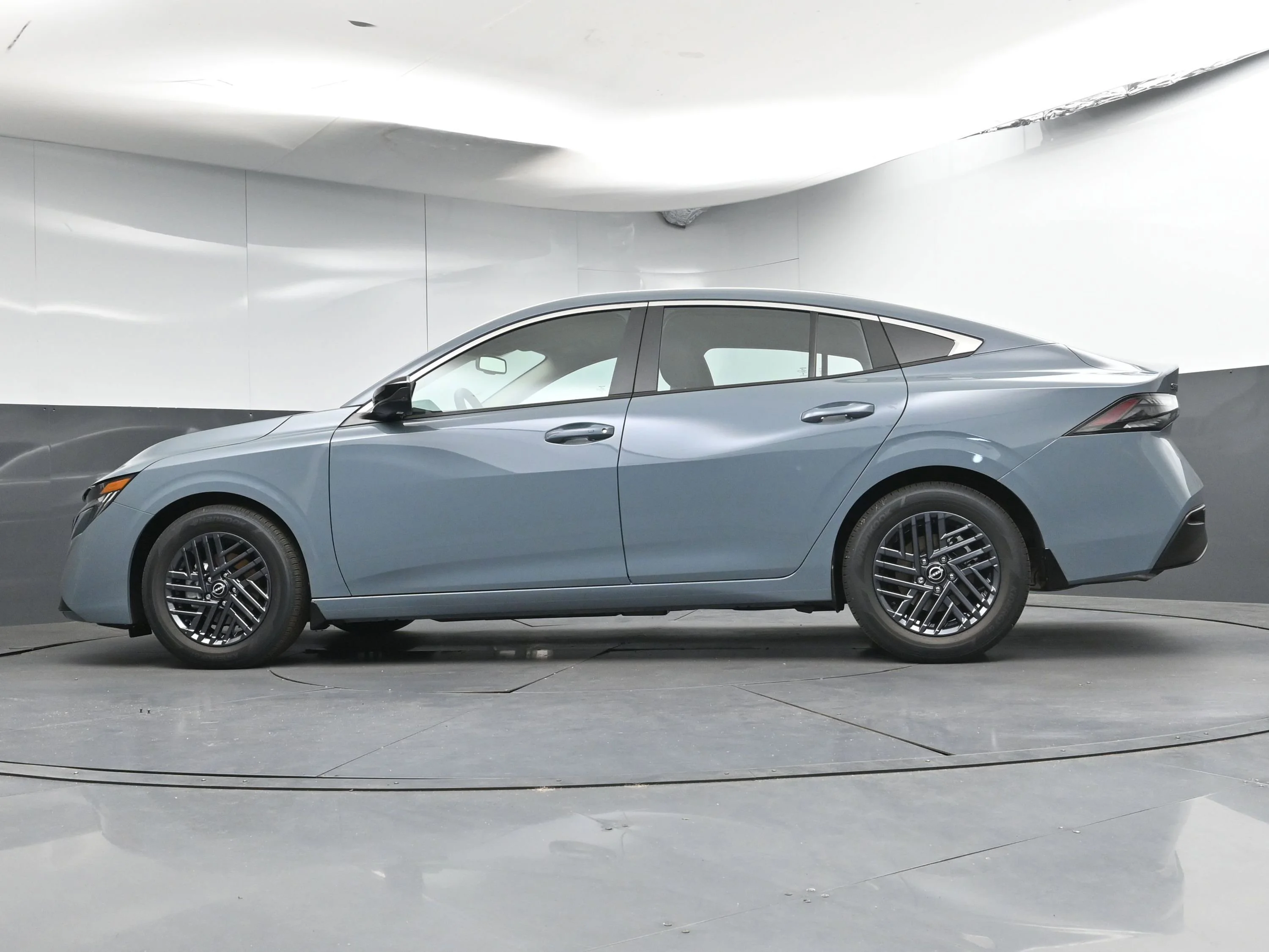 New 2026 Atlantic Gray Metallic Nissan SV image 26