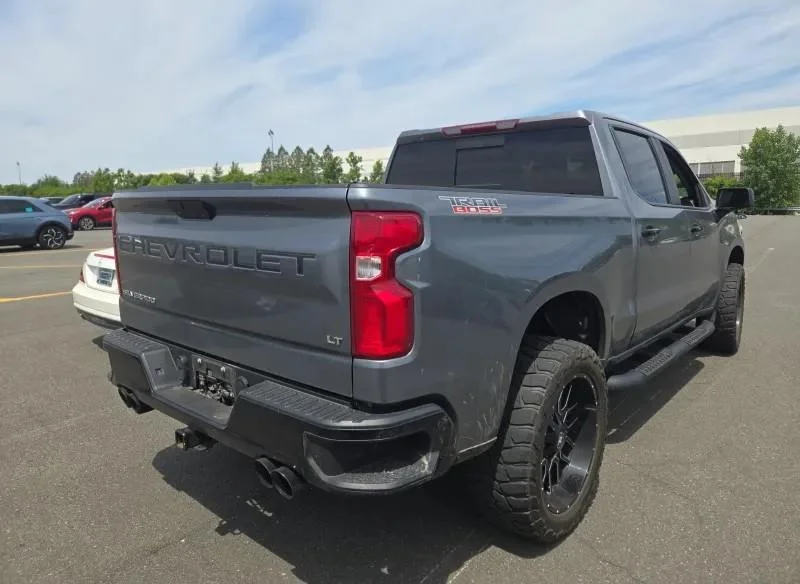 Used 2022 Satin Steel Metallic Chevrolet LT Trail Boss image 4