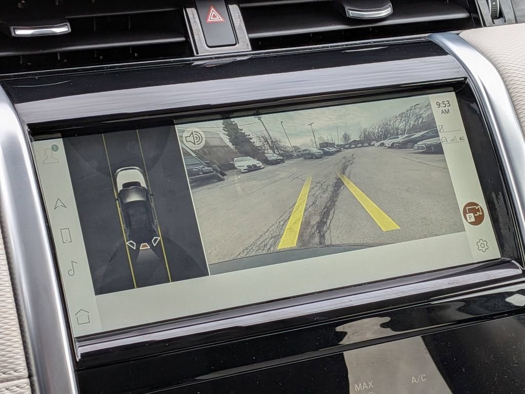 Used 2023  Land Rover SE R-Dynamic image 21