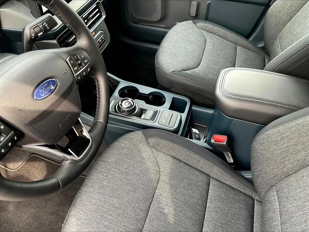 New 2025 Azure Gray Metallic Tri-Coat Ford XLT image 12
