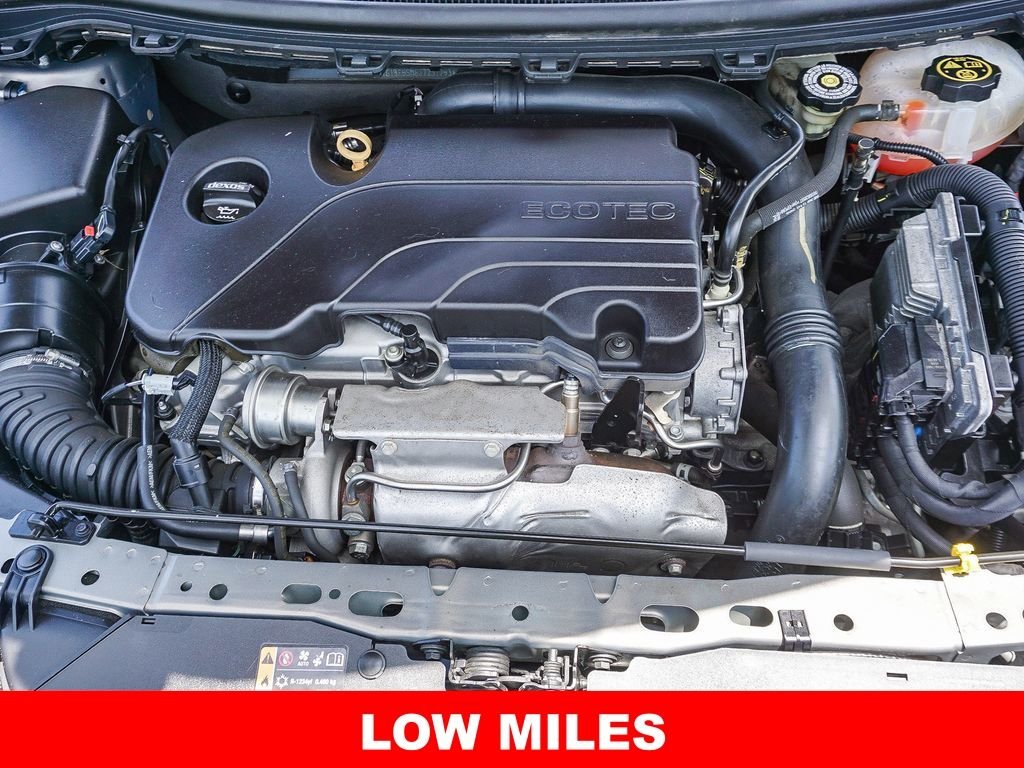 Used 2018 Gray Chevrolet LT image 24