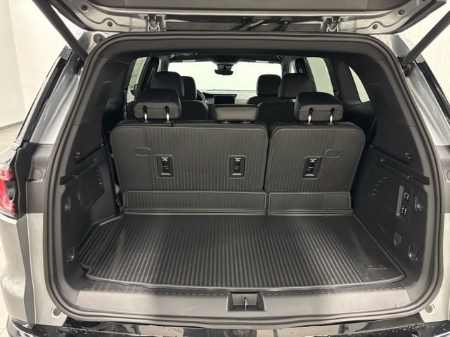2026 GMC Acadia Denali - Photo 8