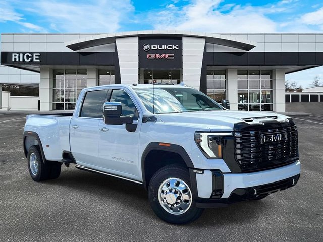 New 2026 GMC Sierra 3500 HD Denali Ultimate DRW