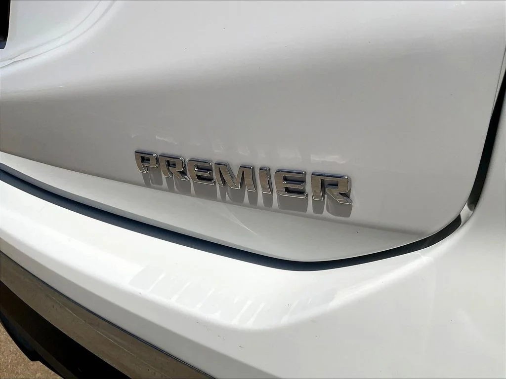 Used 2020 White Chevrolet Premier image 26