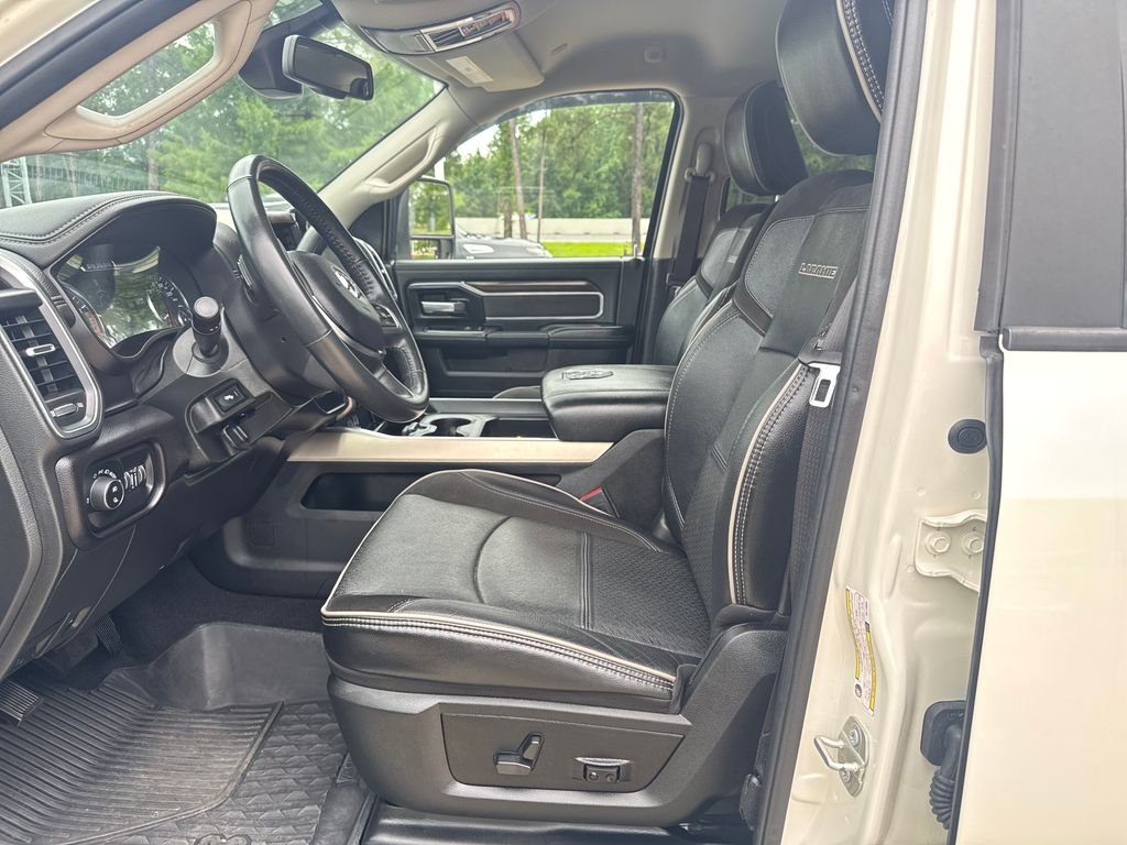 Used 2024 White Ram Laramie image 16