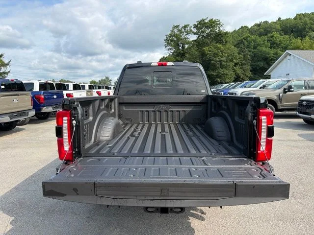 New 2026 Agate Black Metallic Ford F-250® Lariat® image 57