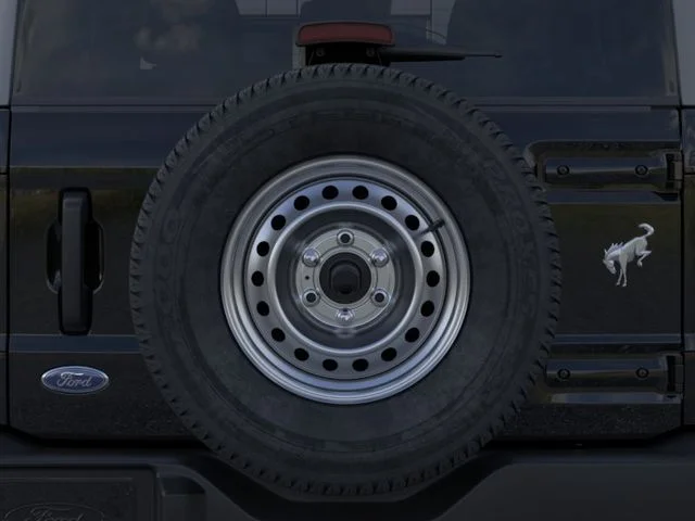 New 2025 Shadow Black Ford Base image 24