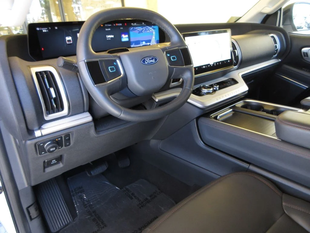 Certified Used 2025 Space Silver Ford Active image 13