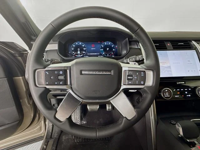 New 2026 Brown Land Rover Dynamic SE image 12