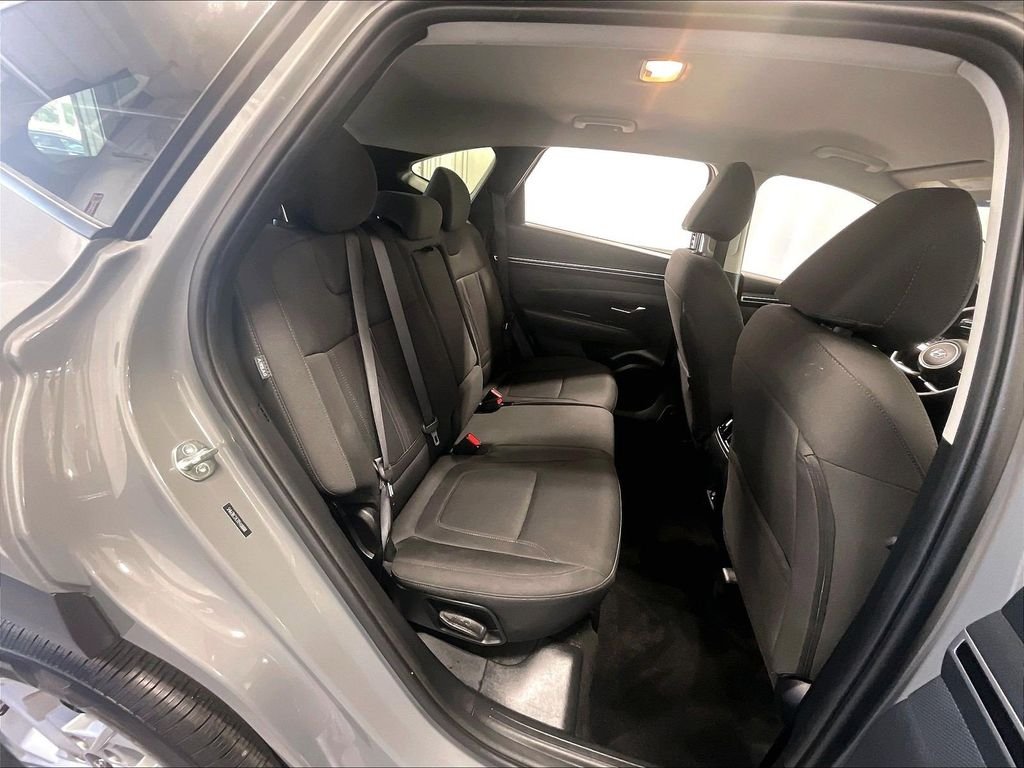 Used 2024 Gray Hyundai SEL image 16