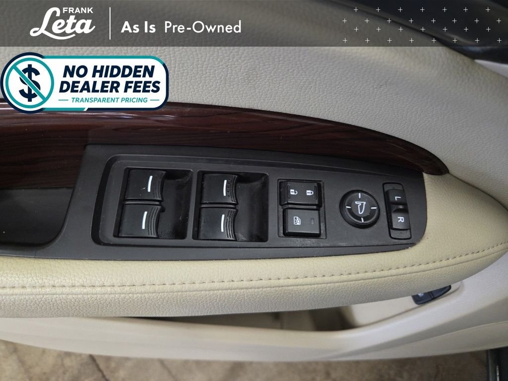 Used 2016 White Diamond Pearl Acura  image 22