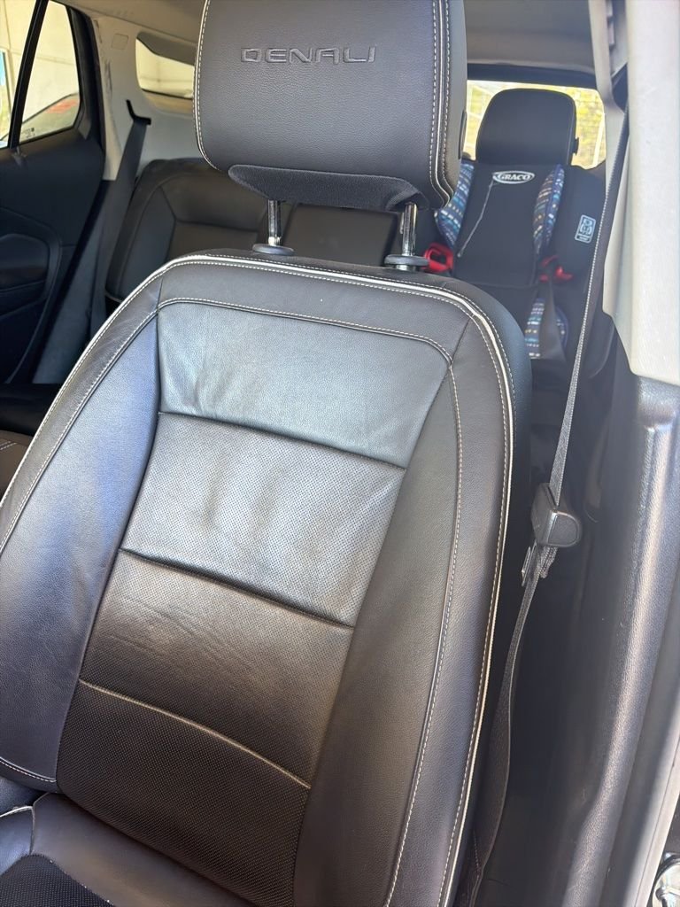Used 2018 Black GMC Denali image 5