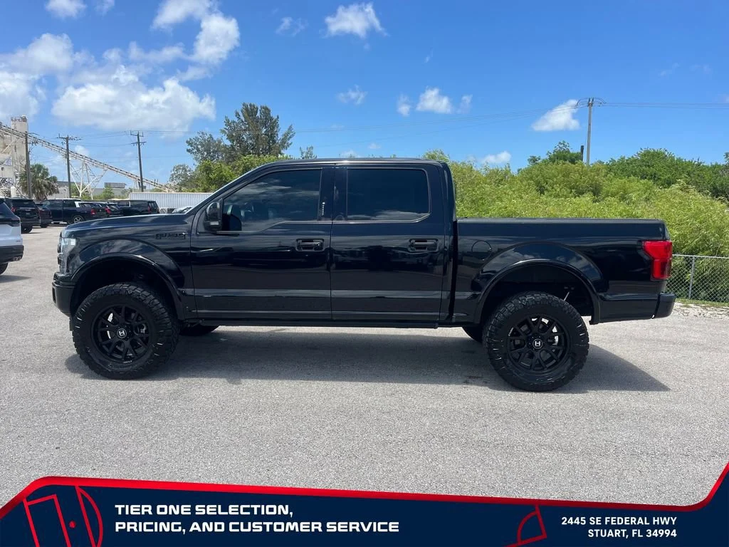 Used 2019 Black Ford LARIAT image 4