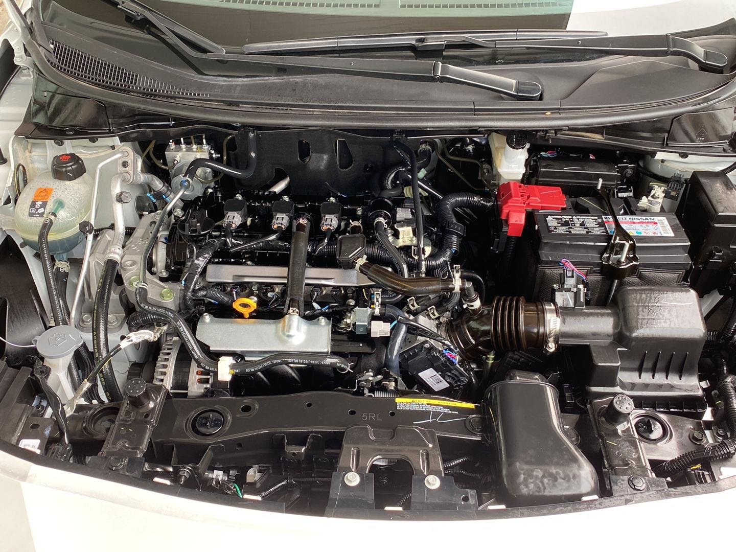 Certified Used 2025 Aspen White Tricoat Nissan SV image 37