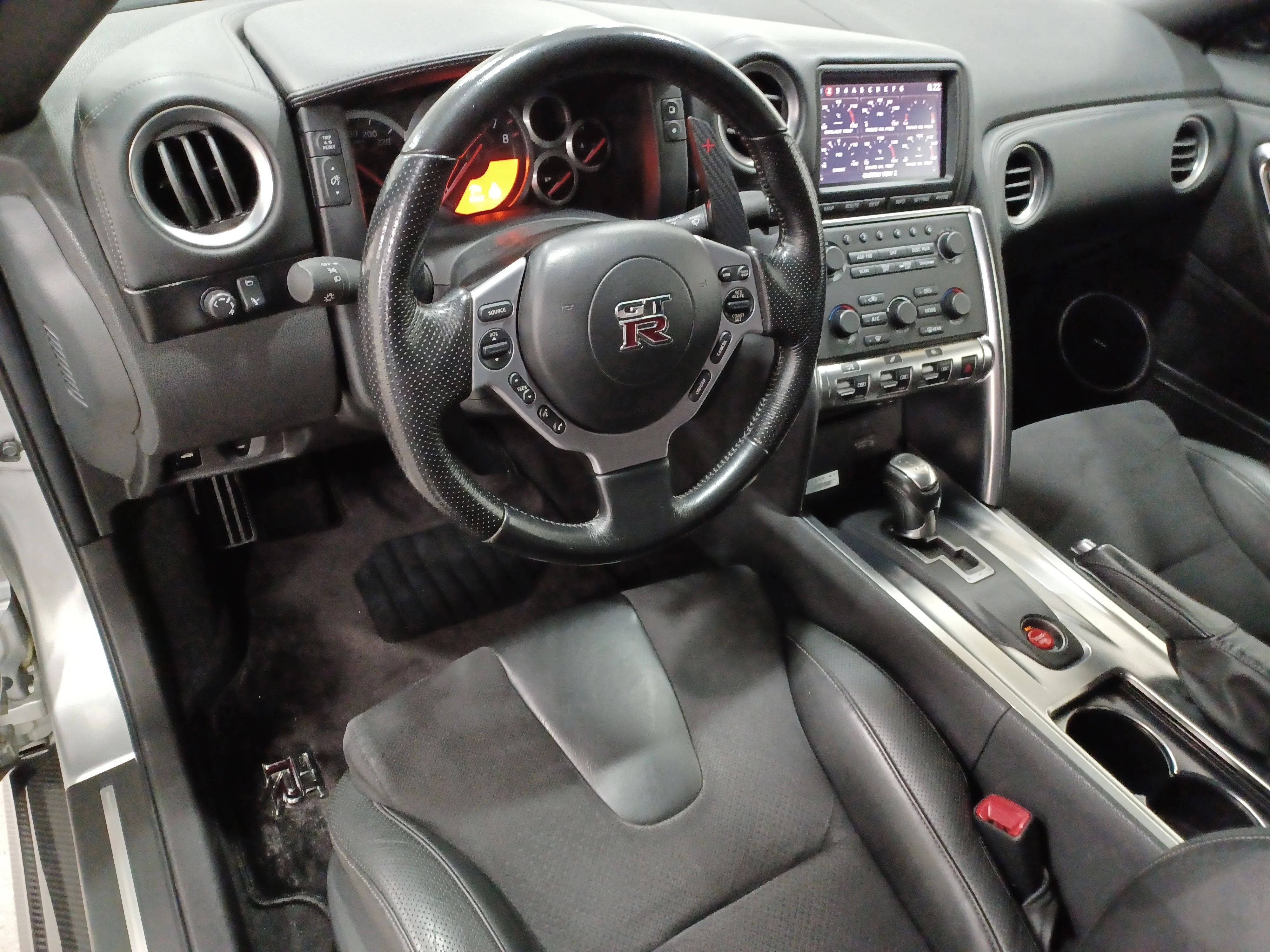 Used 2009 Silver Nissan Premium AWD*480HP!!! | Advan Wheels | Brembo Brakes | Htd Alcantara Seats | Bose Audio | Nav image 12