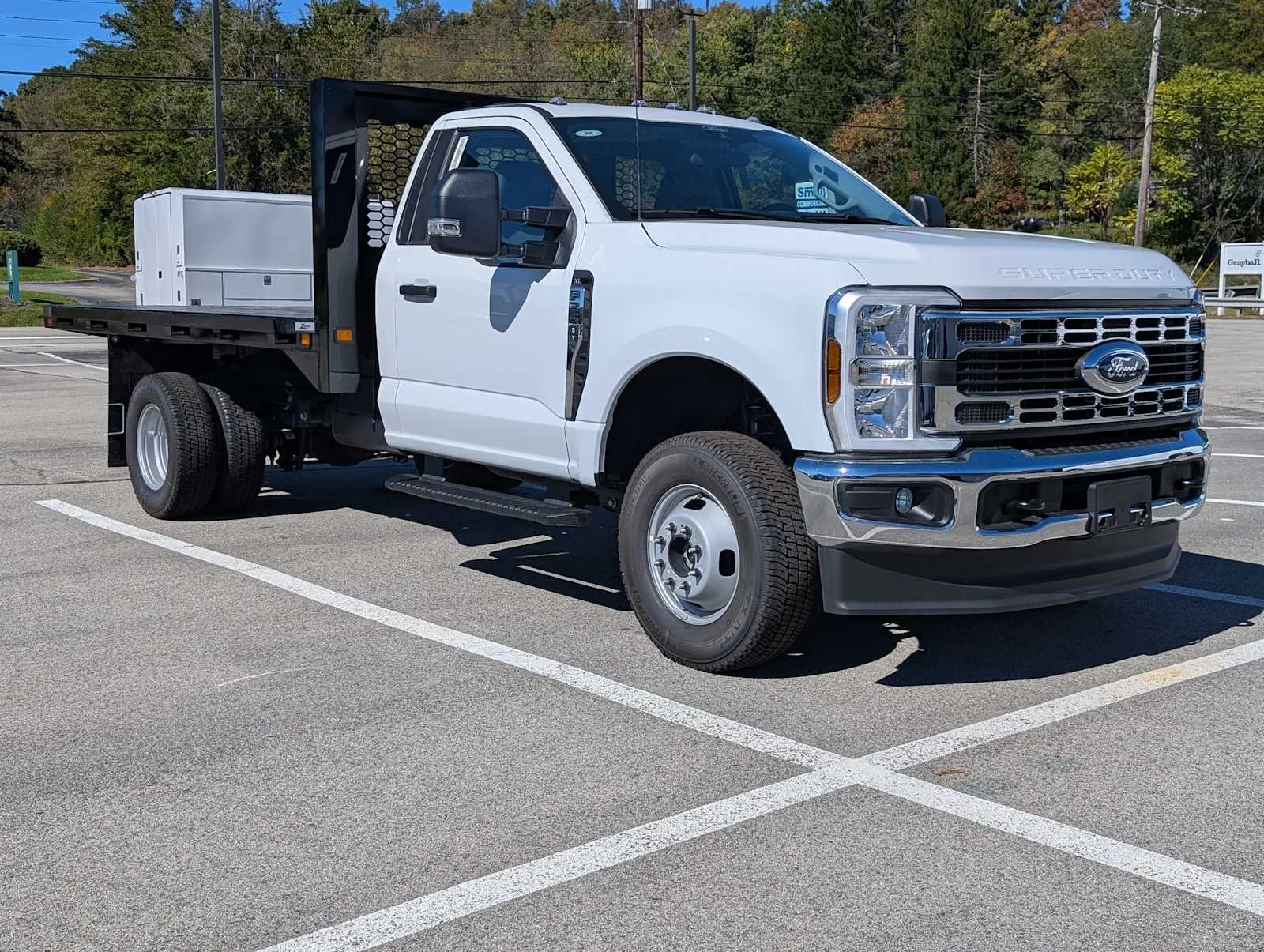 New 2026 Oxford White Ford F-350® XL image 6