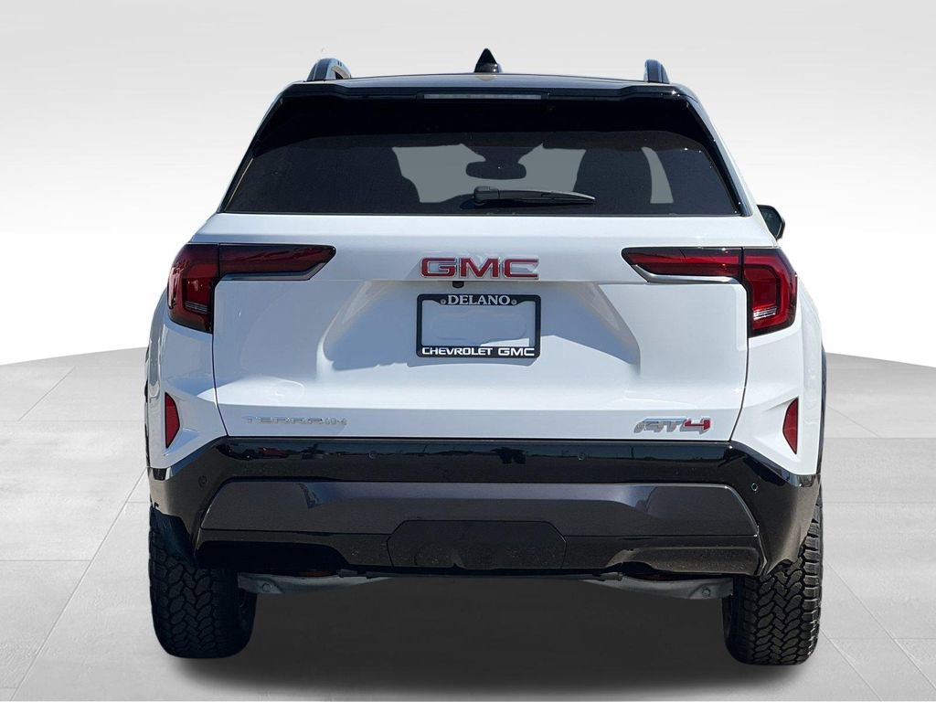 2026 GMC Terrain AT4 - Photo 4