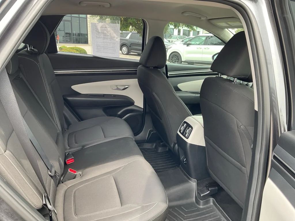 Used 2022 Portofino Gray Hyundai SEL image 13