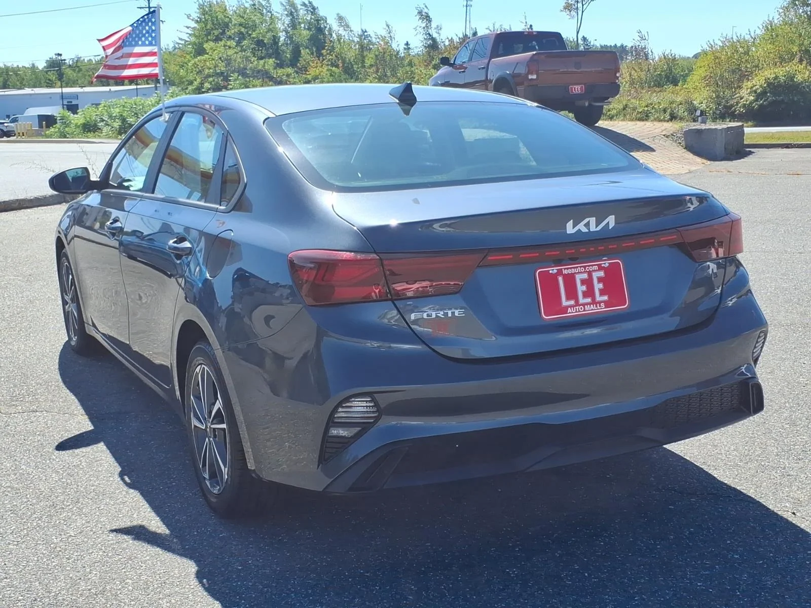 Used 2024 Gray Kia LXS image 6