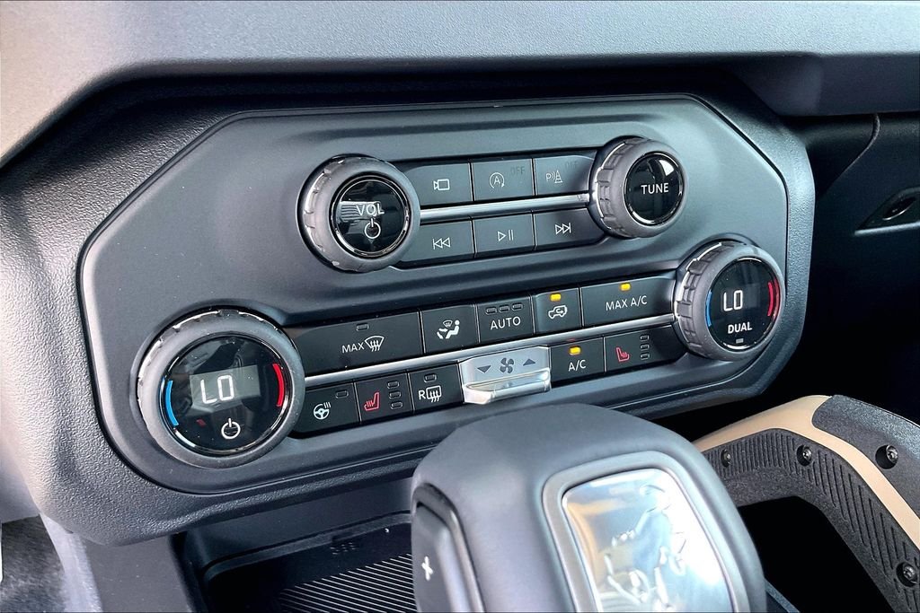 New 2025 Ford Bronco Badlands 4D Sport Utility