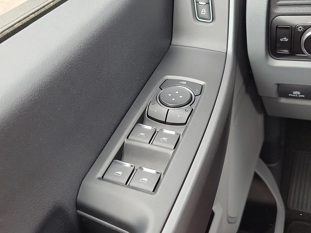 New 2026 Carbonized Gray Metallic Ford F-250® XLT image 13