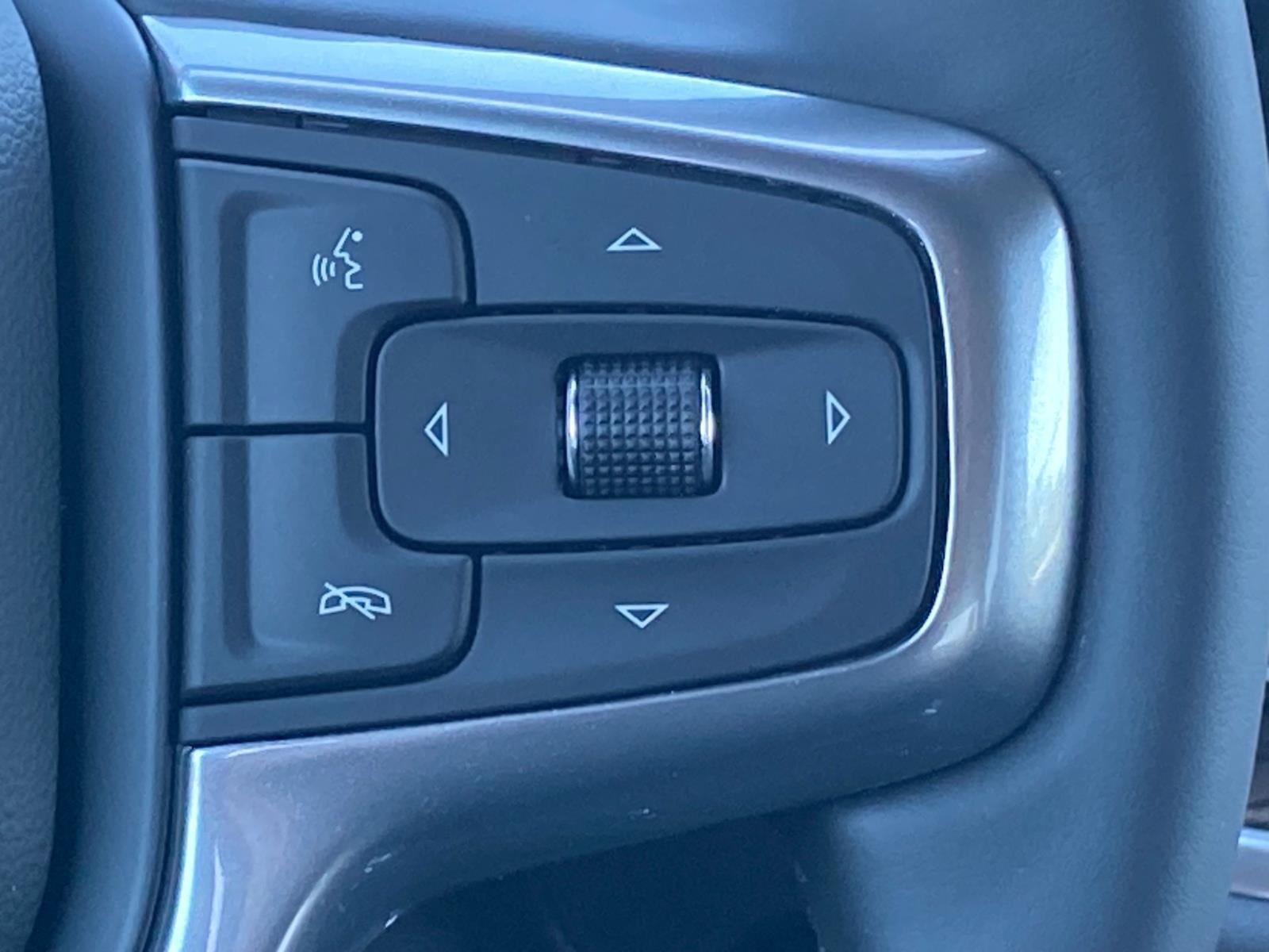2026 Chevrolet Silverado 1500 LT Trail Boss - Photo 10