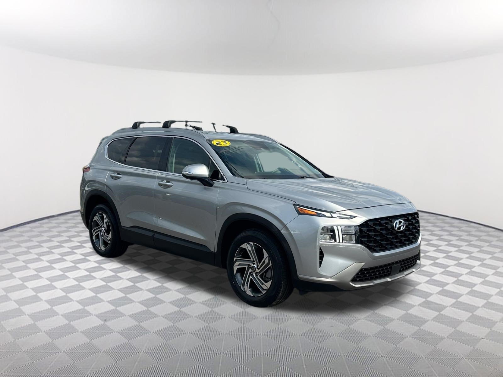 Used 2023 Shimmering Silver Hyundai SEL image 3