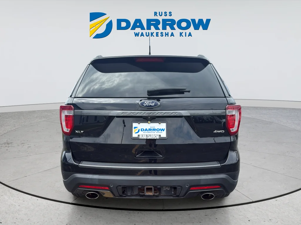 Used 2018 Black Ford XLT image 4